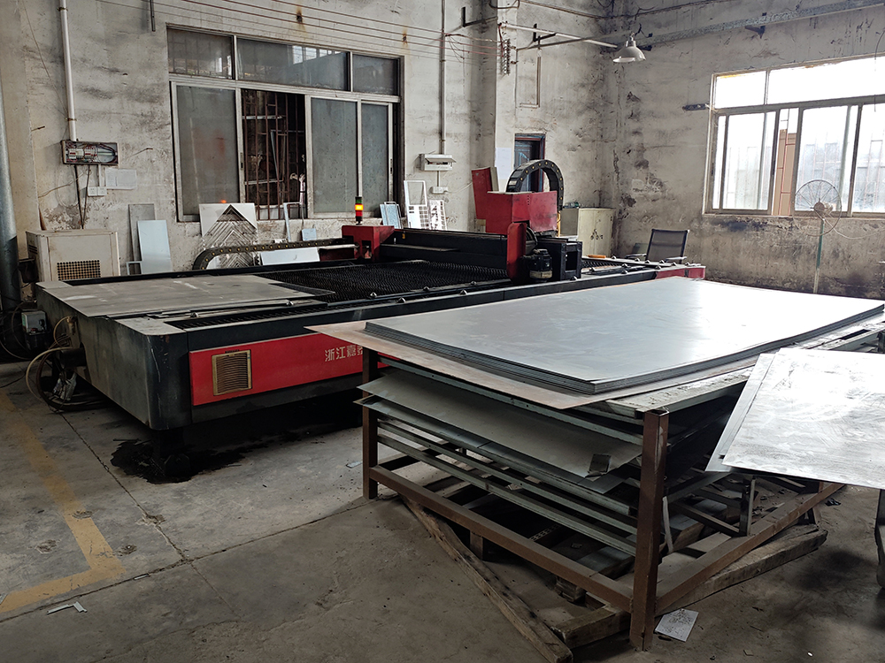 ලෝහ සංදර්ශකය සඳහා TP ඩිස්ප්ලේ ෆයිබර් ලේසර් කැටයම්කරු